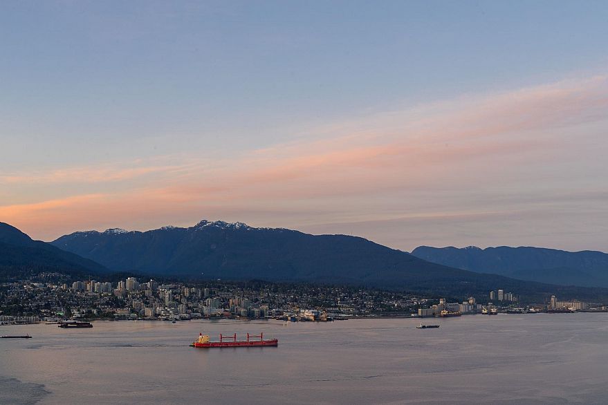 4501 1011 W Cordova Street