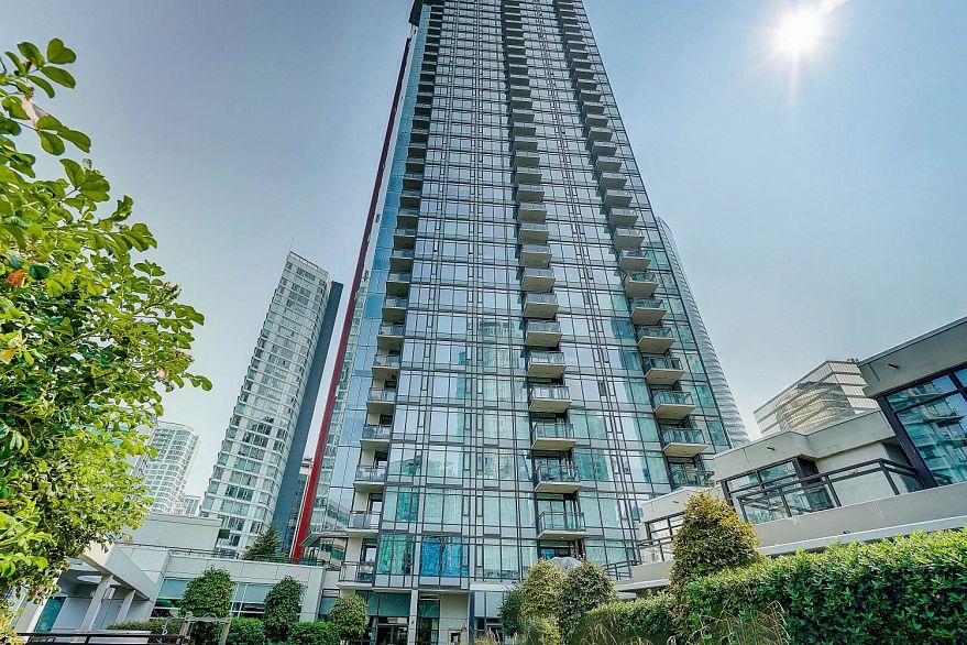 903 1211 Melville Street