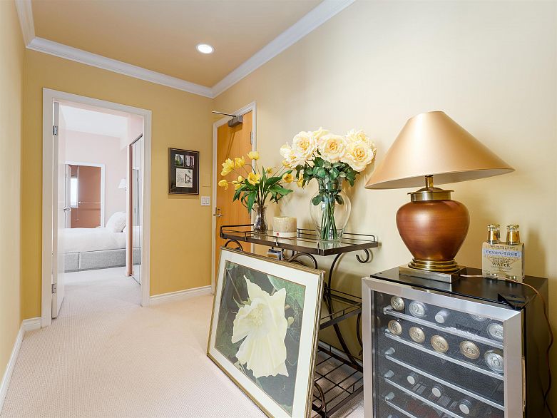 PH3 1790 Bayshore Drive