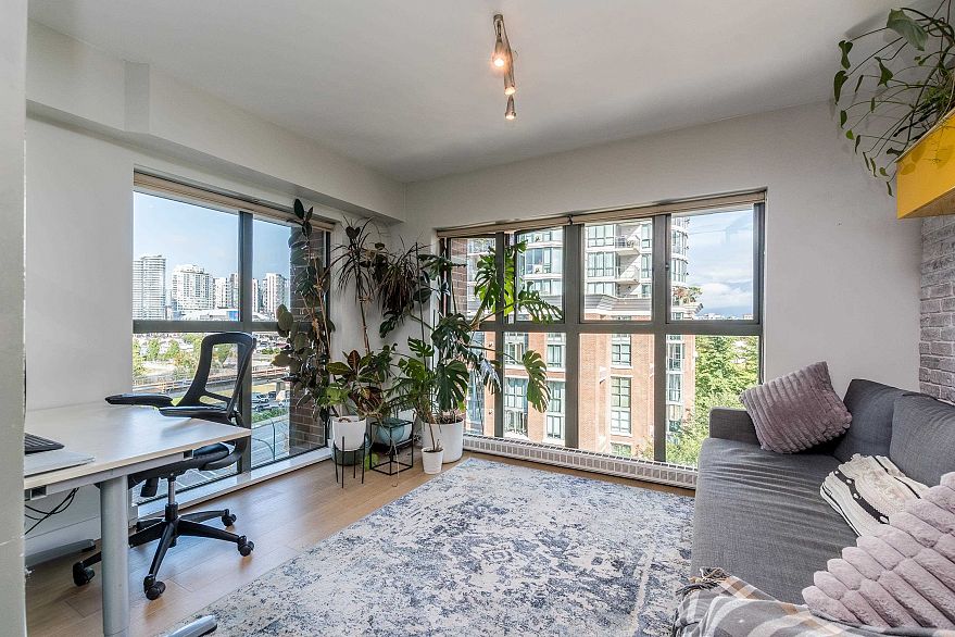 601 1128 Quebec Street