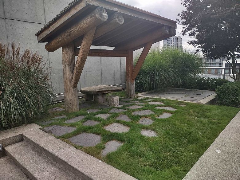 505 66 W Cordova Street