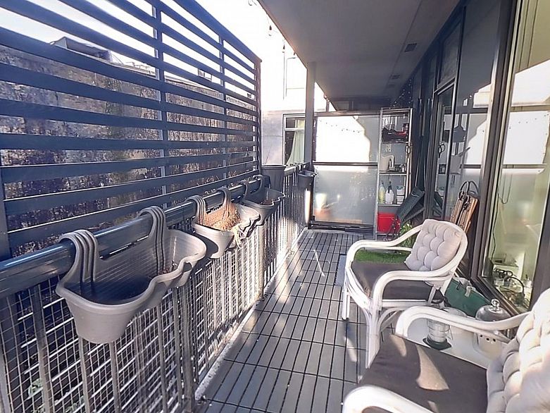 505 66 W Cordova Street