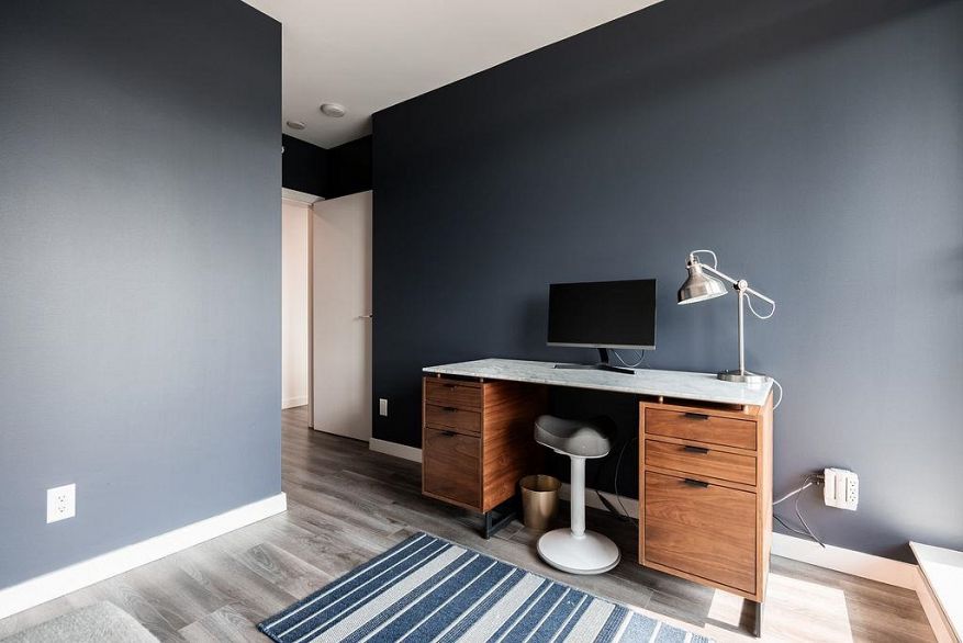 905 285 E 10th Avenue