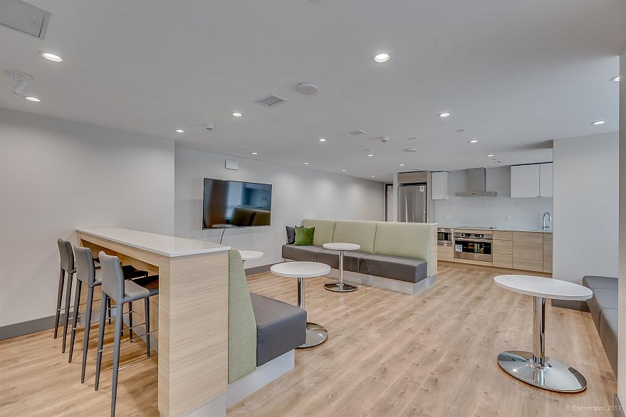 716 159 W 2nd Avenue