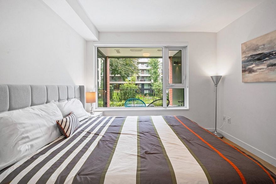 212 7128 Adera Street