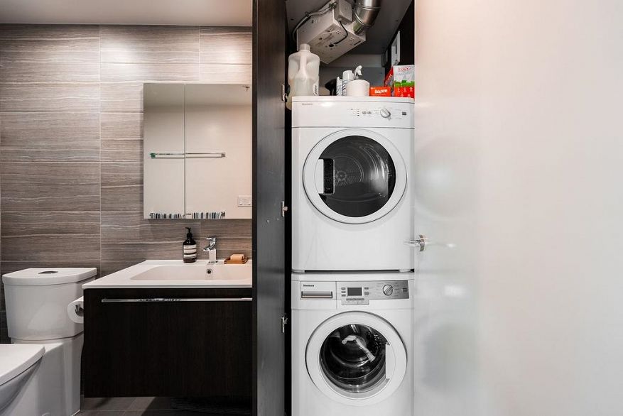 905 285 E 10th Avenue