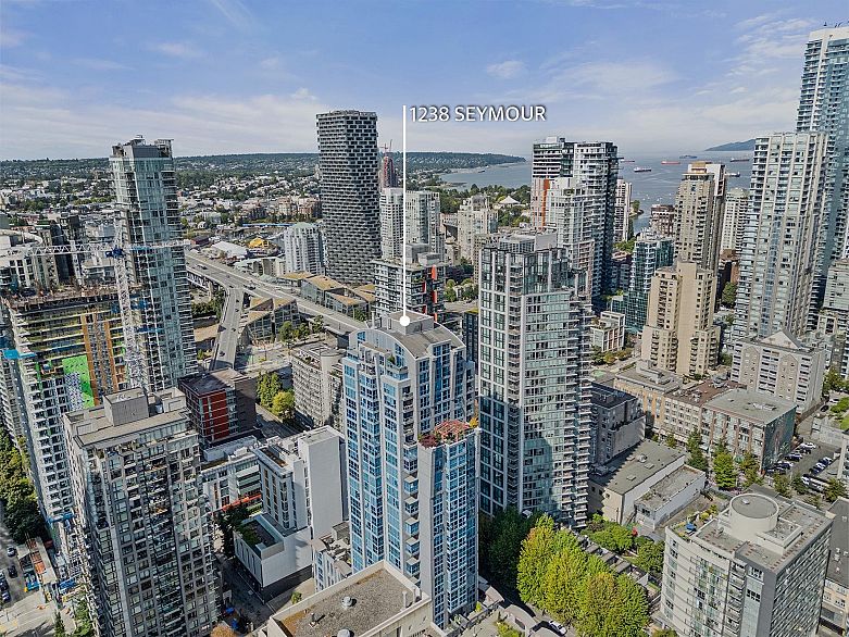 2004 1238 Seymour Street