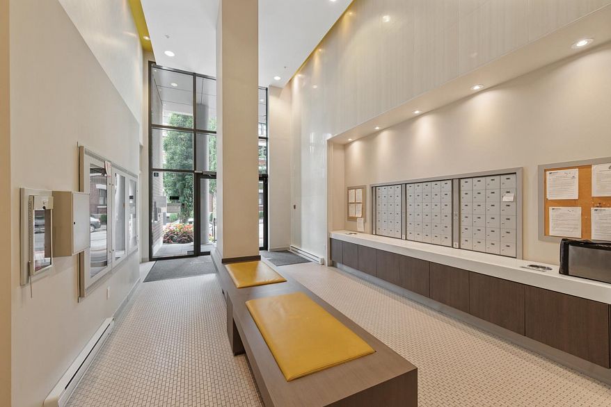 203 1919 Wylie Street