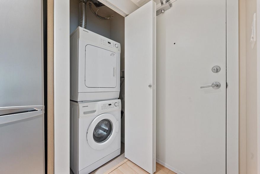 203 1919 Wylie Street