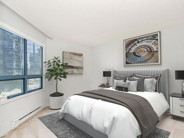 303 1415 W Georgia Street