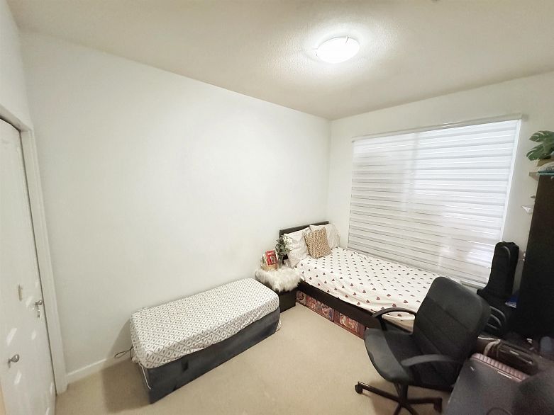 415 3651 Foster Avenue