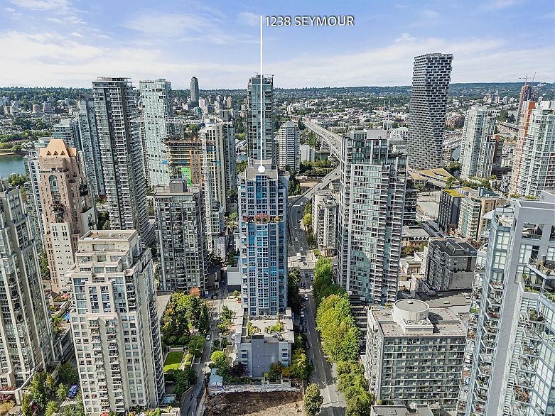 2004 1238 Seymour Street