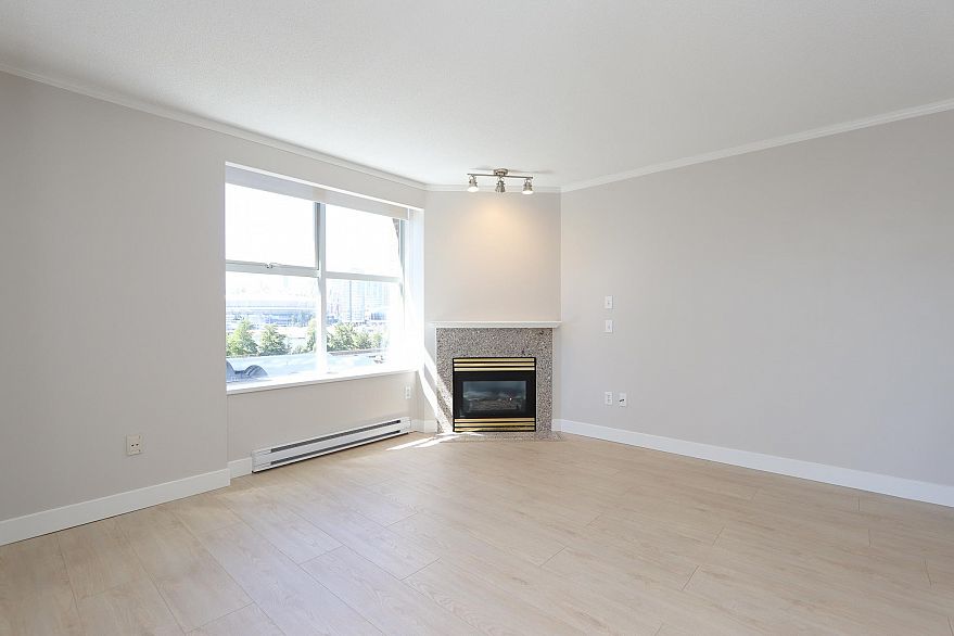 605 1255 Main Street