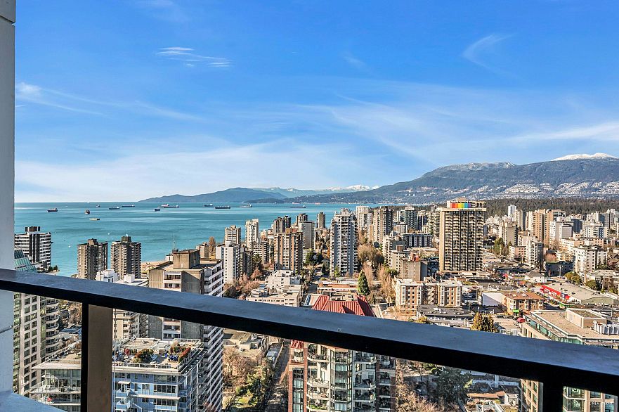 3312 1289 Hornby Street