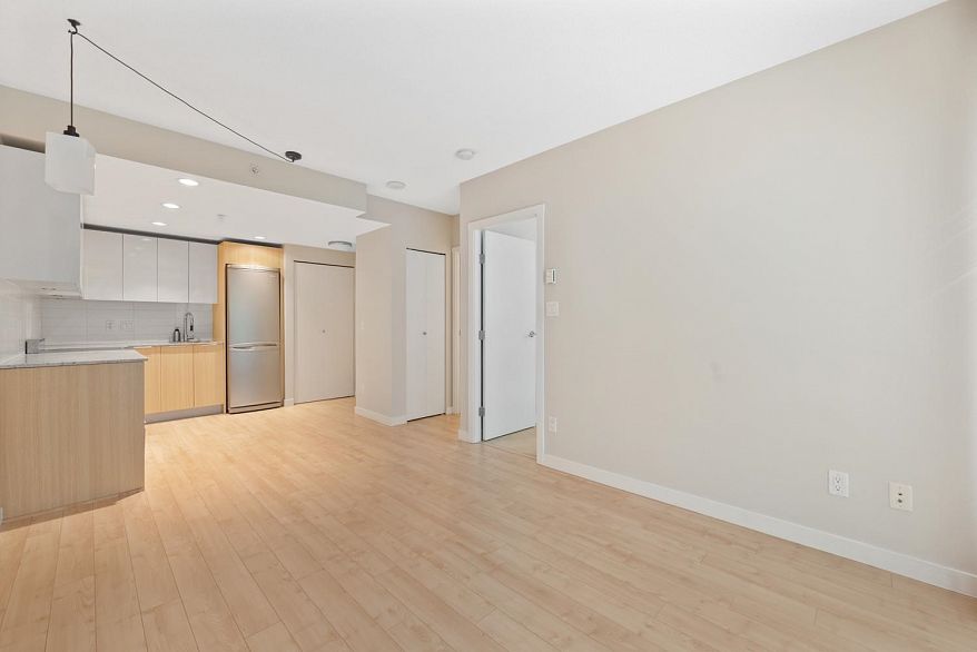 203 1919 Wylie Street