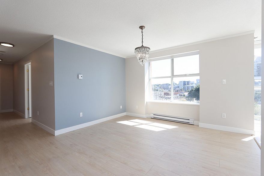 605 1255 Main Street