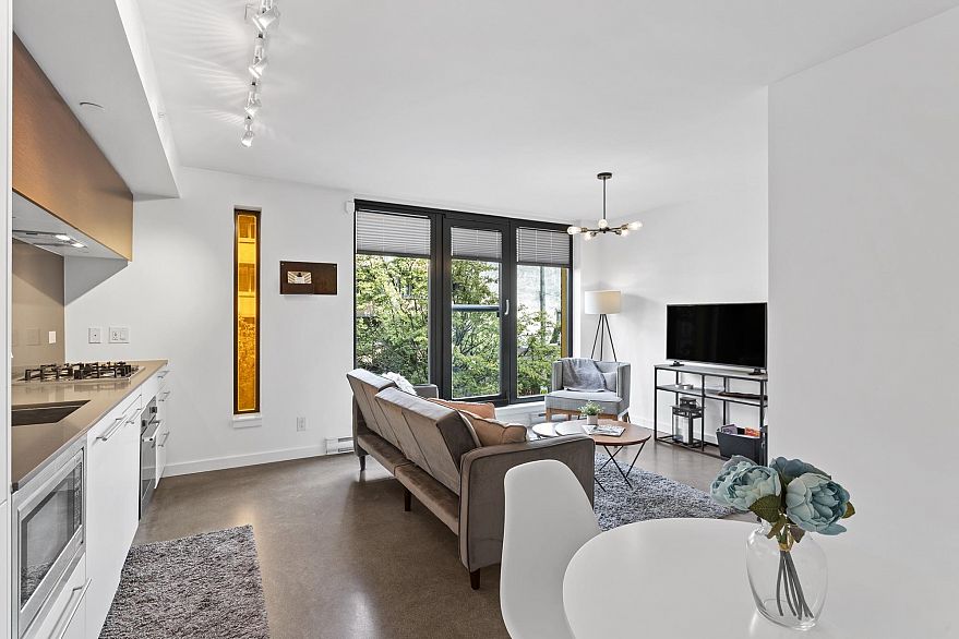 501 150 E Cordova Street