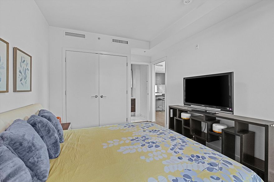 312 2118 W 15th Avenue