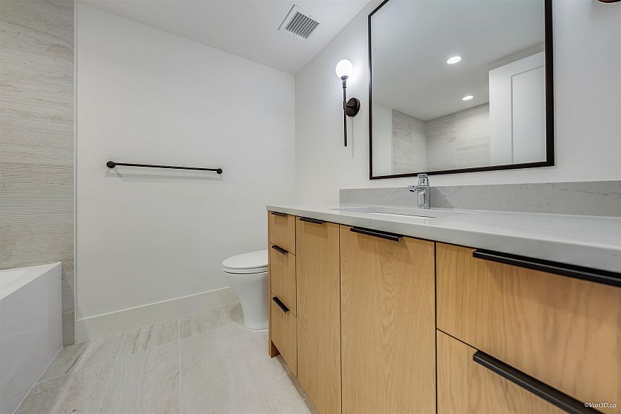 123 5383 Willow Street