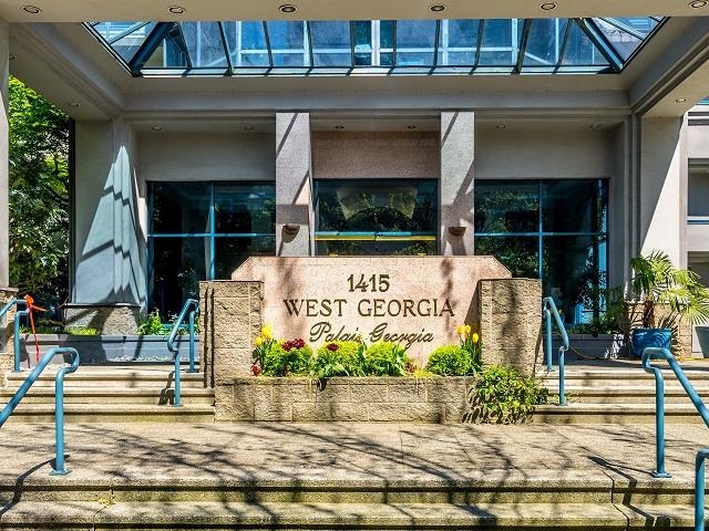 303 1415 W Georgia Street