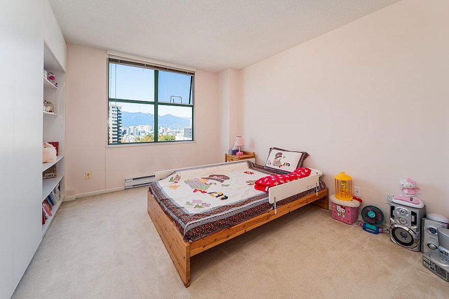 804 518 W 14th Avenue