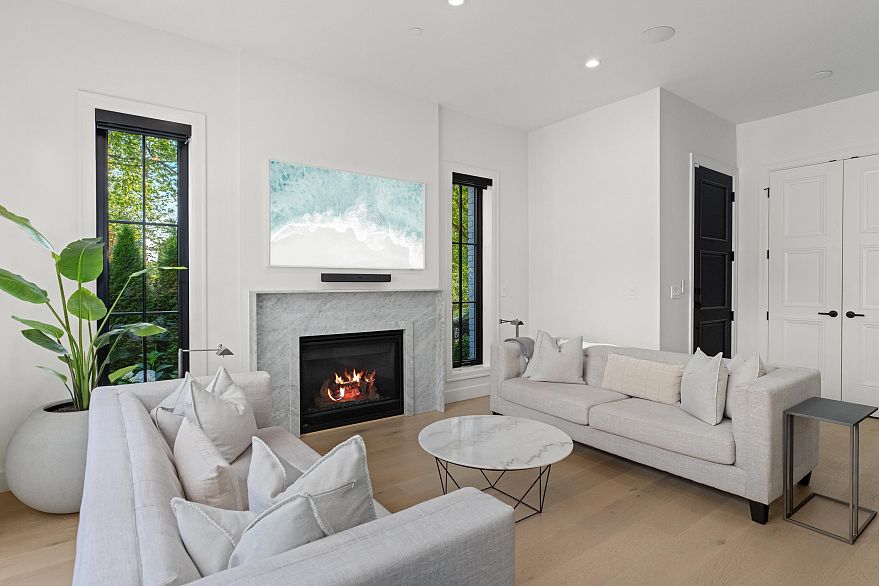 2720 Stephens Street