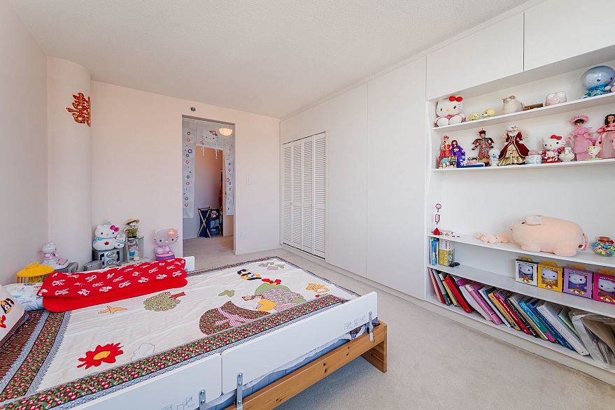 804 518 W 14th Avenue