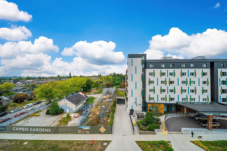 708 7418 Paulson Street