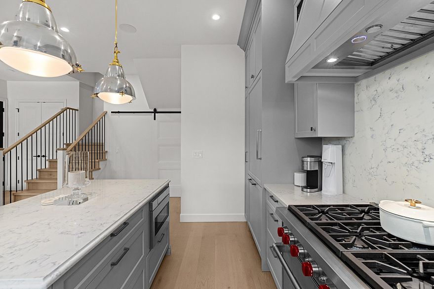 2720 Stephens Street