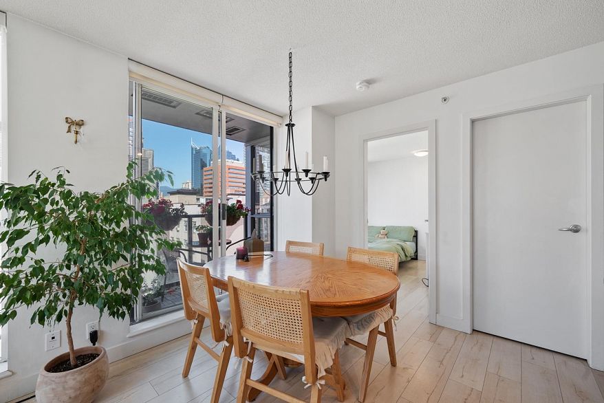 808 1199 Seymour Street