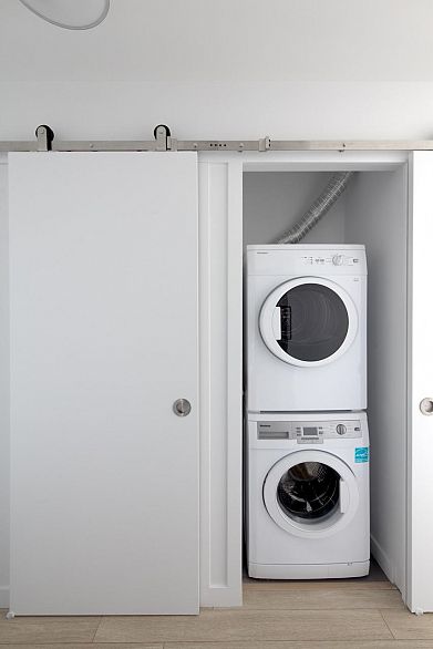 PH8 955 E Hastings Street