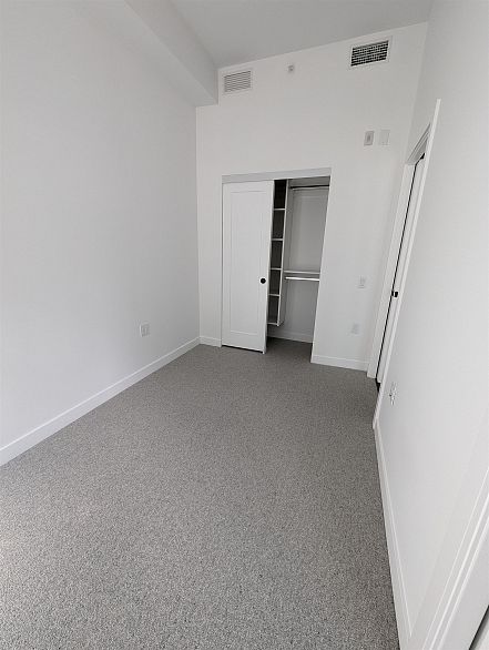 106 6859 Cambie Street