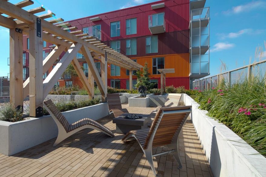 PH8 955 E Hastings Street