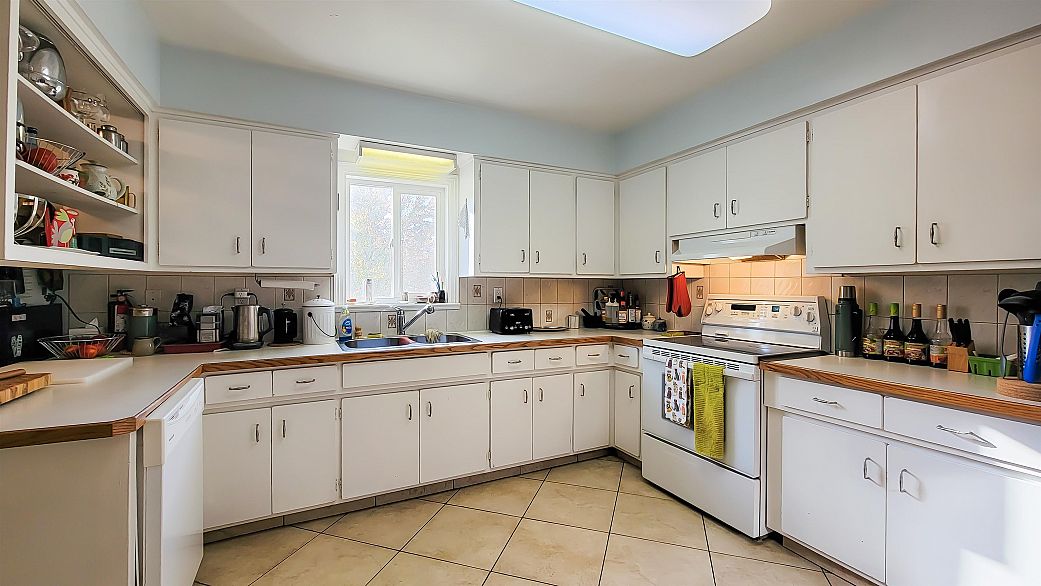 3304 Venables Street