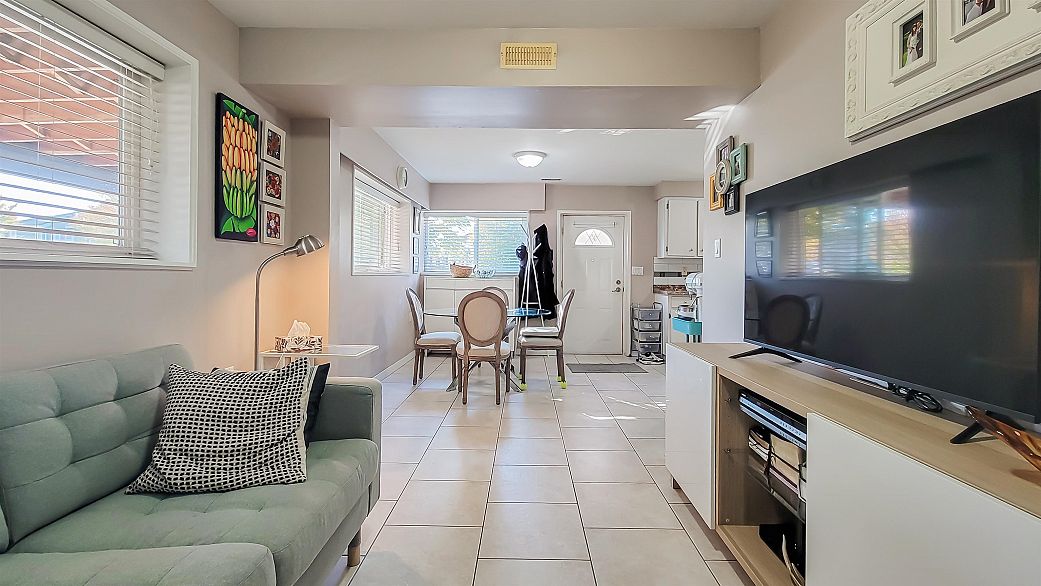 3304 Venables Street