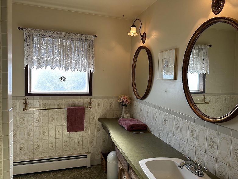 2376 Fraserview Drive