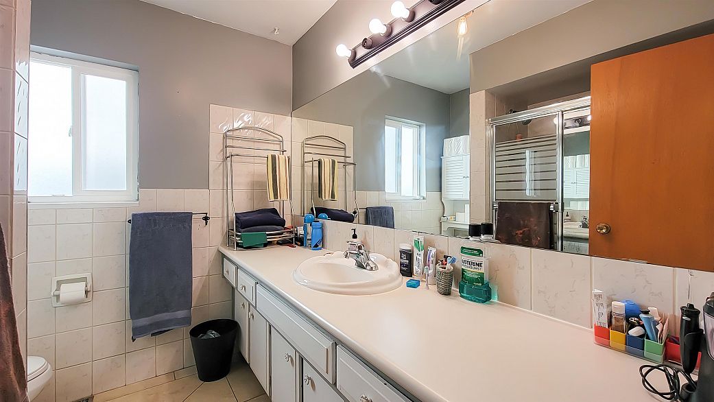 3304 Venables Street