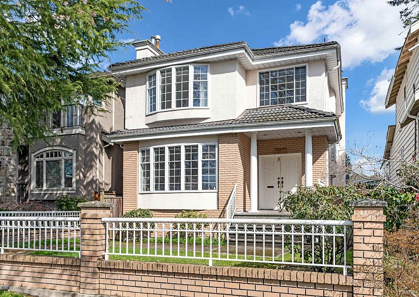 6388 Laburnum Street