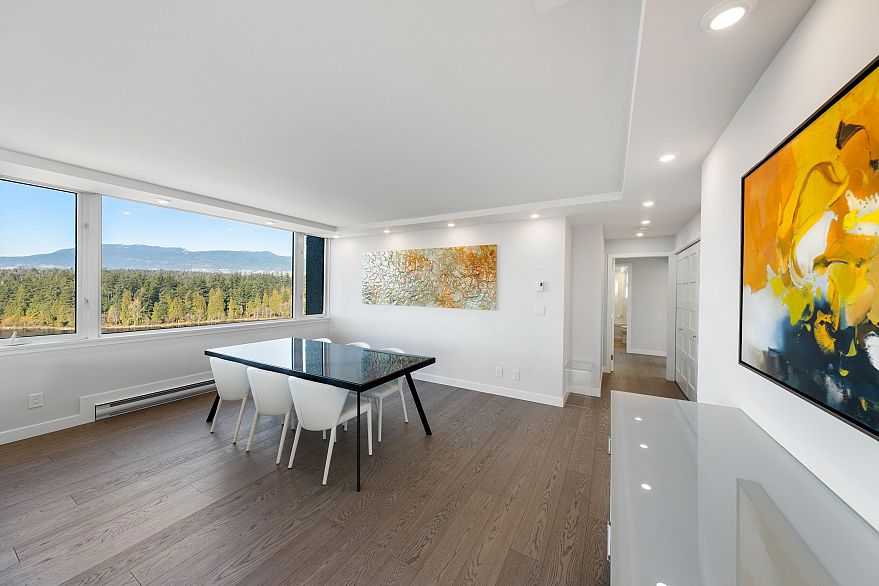 1001 845 Chilco Street