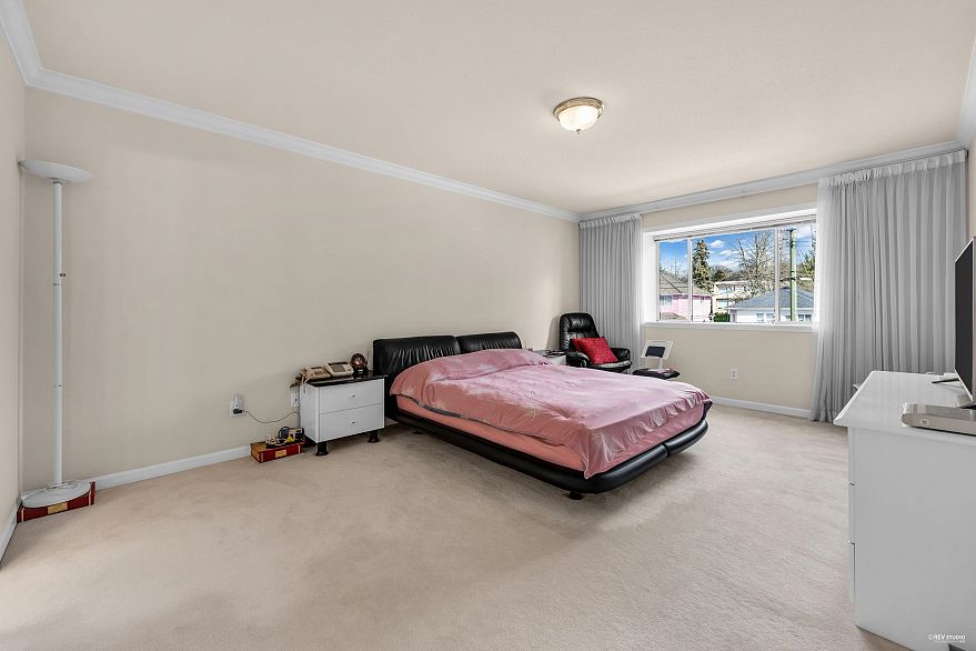 6388 Laburnum Street