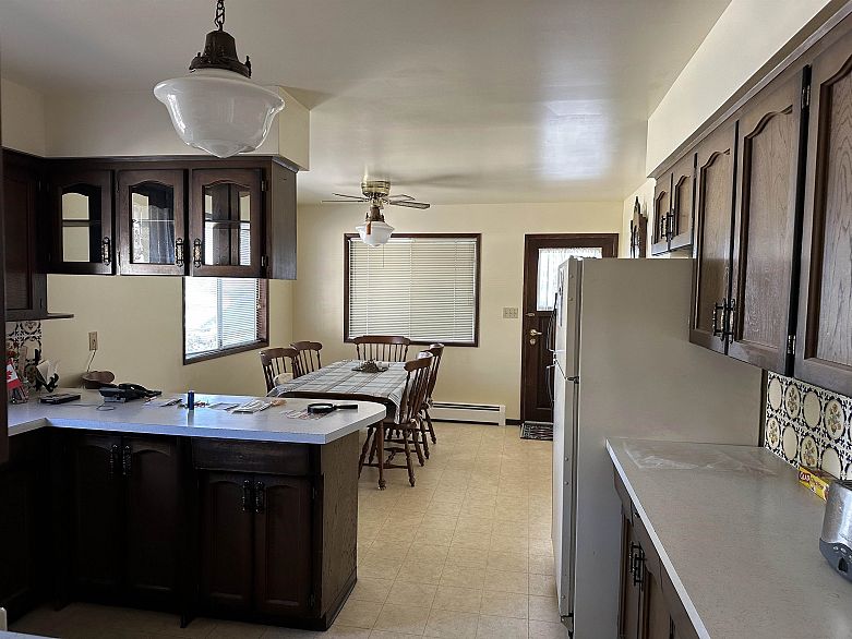 2376 Fraserview Drive