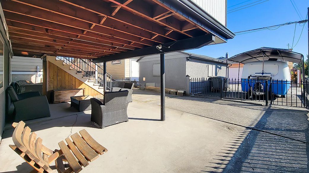 3304 Venables Street