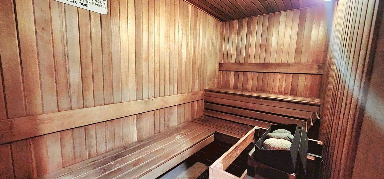 208 811 Helmcken Street