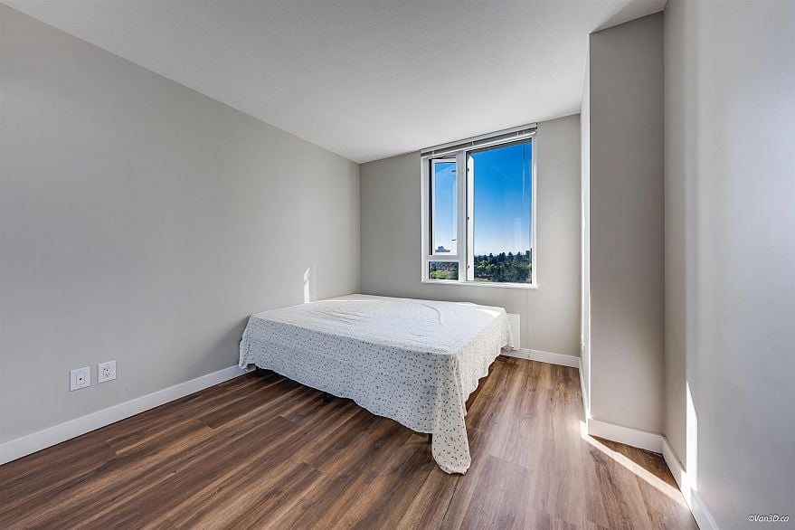 1205 488 SW Marine Drive