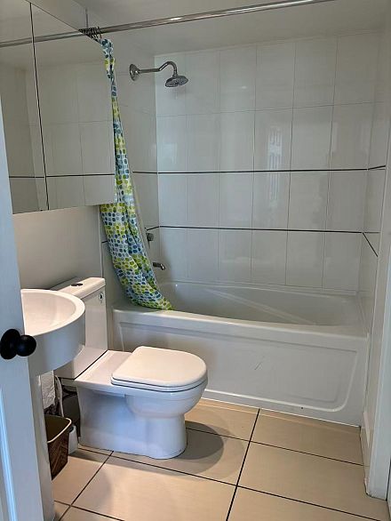 1503 565 Smithe Street