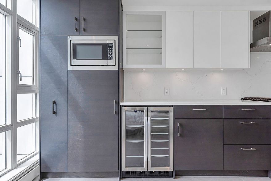 2706 198 Aquarius Mews