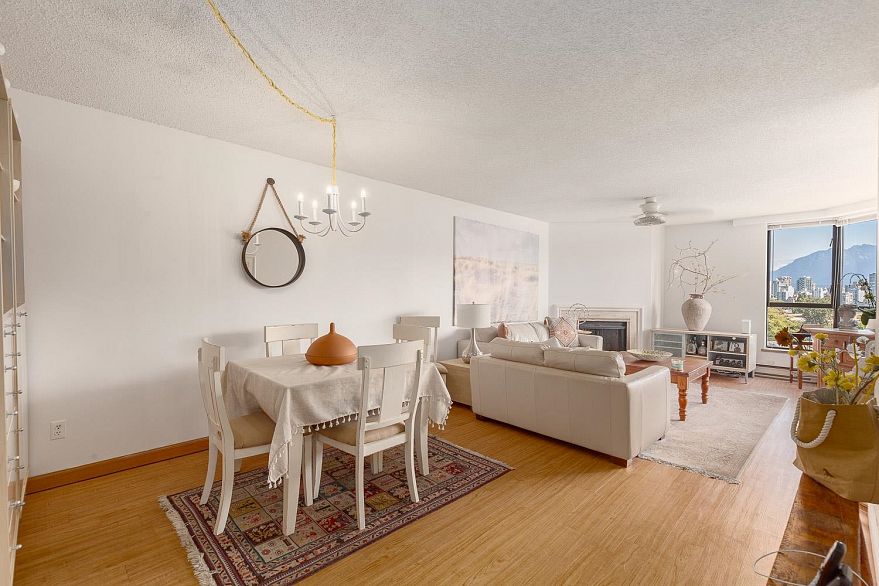 1003 1450 Pennyfarthing Drive