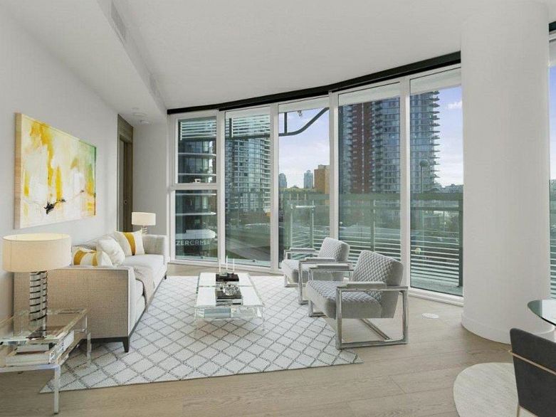 584 87 Nelson Street