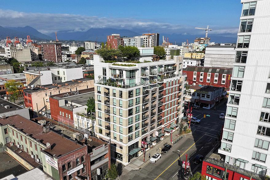 902 189 Keefer Street