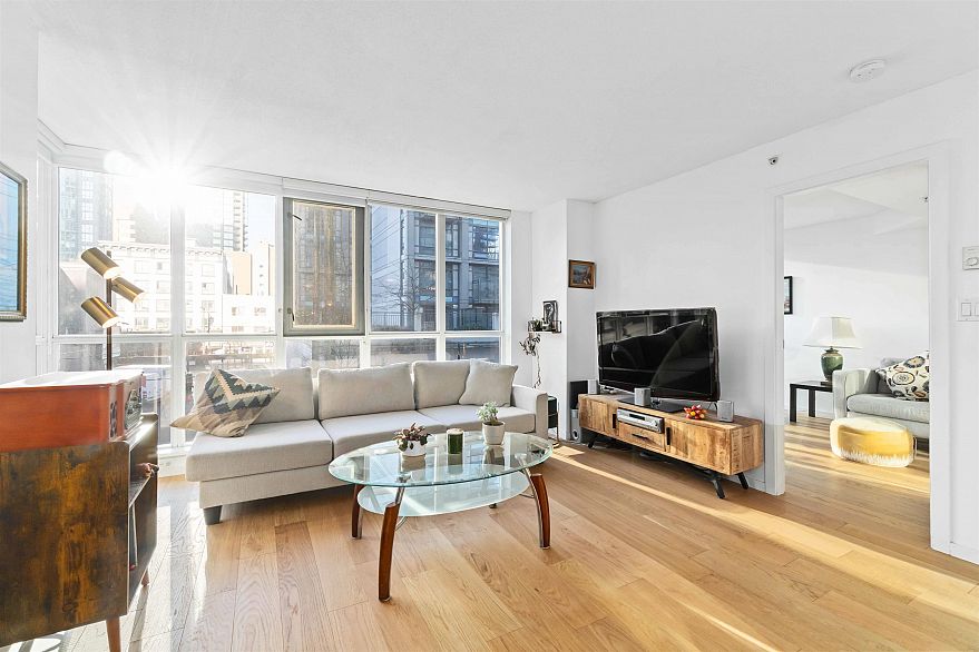 310 1155 Seymour Street